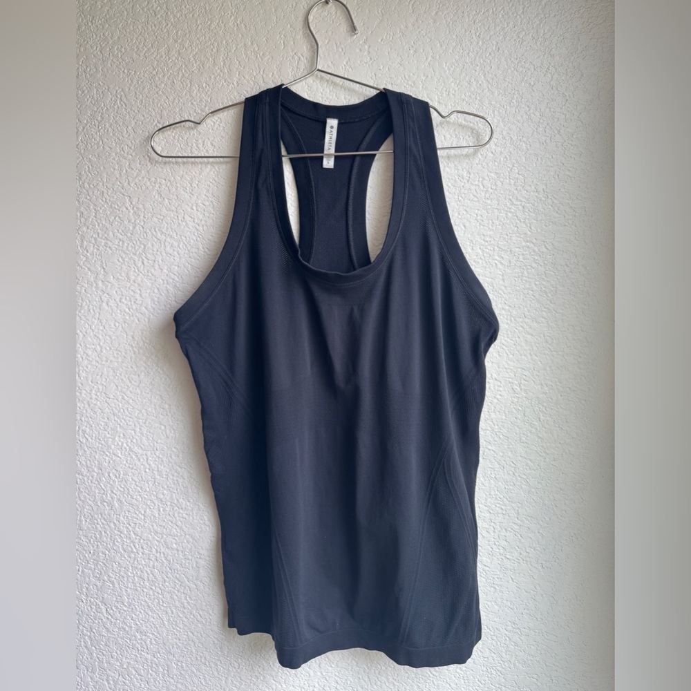 NWT black Athleta Momentum razorback tank
